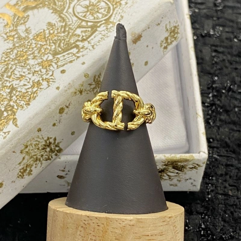 Trendsetting Christian Dior Rings 234671