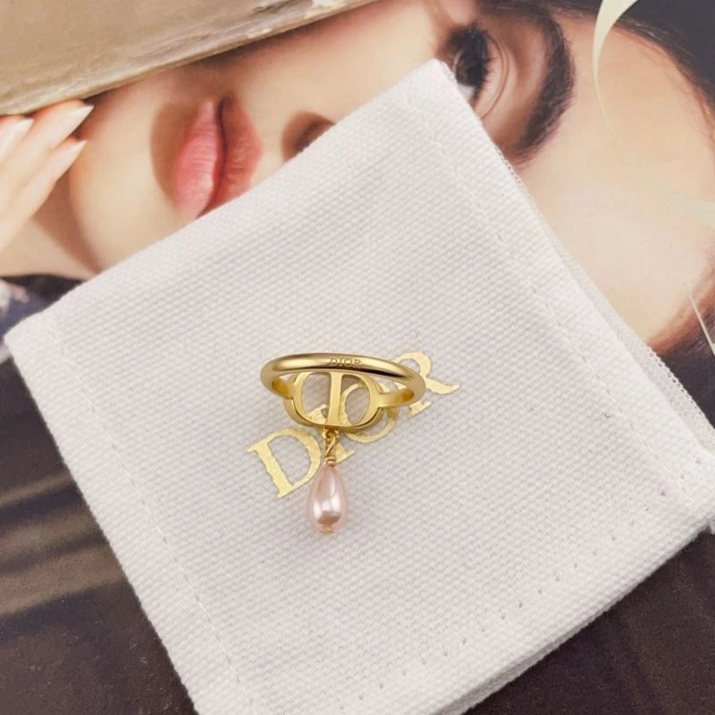 Christian Dior Rings Chic 234320