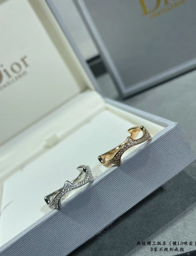 FashionForward Christian Dior Rings 234118