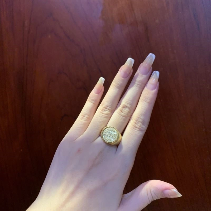 OnTrend Christian Dior Rings 233715