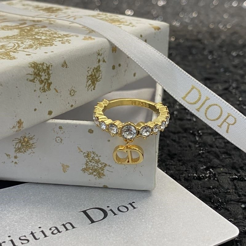 Comfortable Christian Dior Rings 233710
