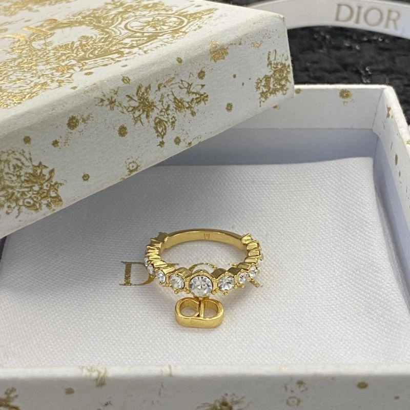 Comfortable Christian Dior Rings 233710