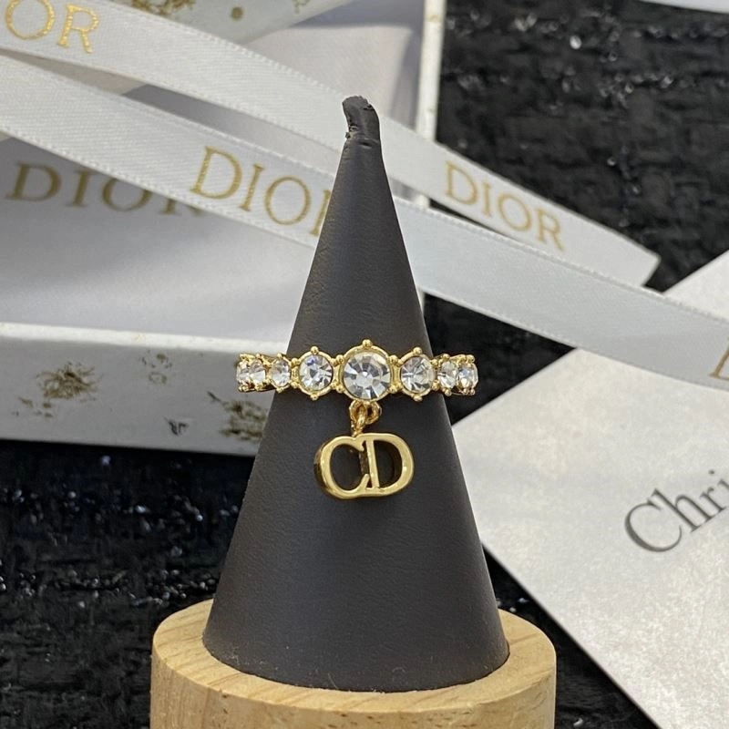 Comfortable Christian Dior Rings 233710