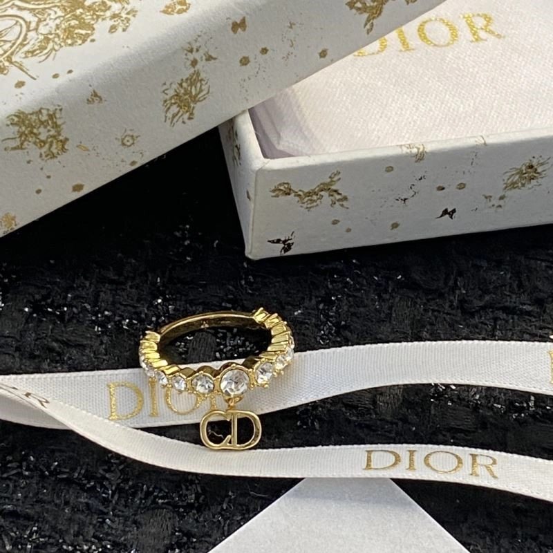 Comfortable Christian Dior Rings 233710
