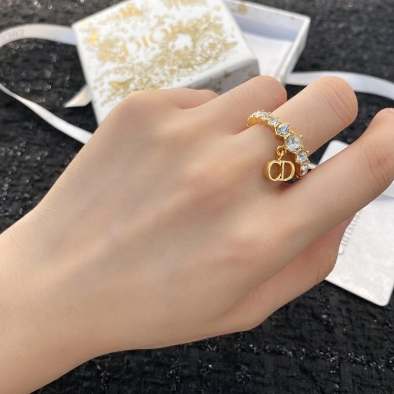 Comfortable Christian Dior Rings 233710