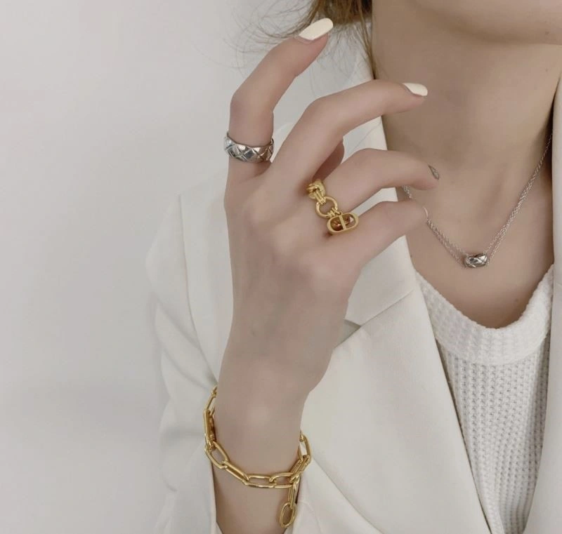 Christian Dior Rings FreshLook 233315