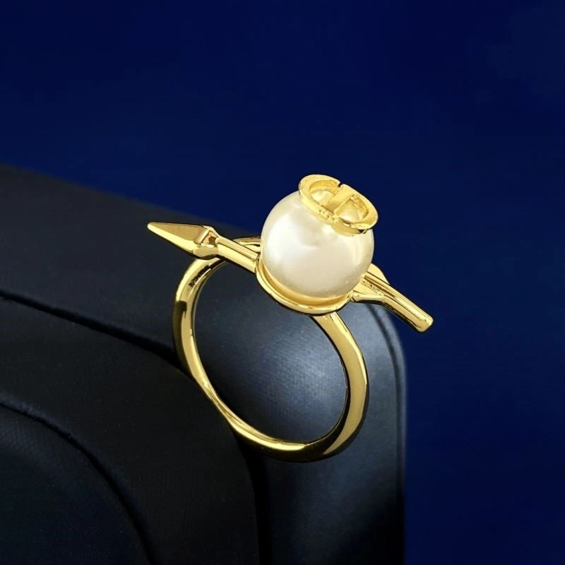 Lightweight Christian Dior Rings 233316