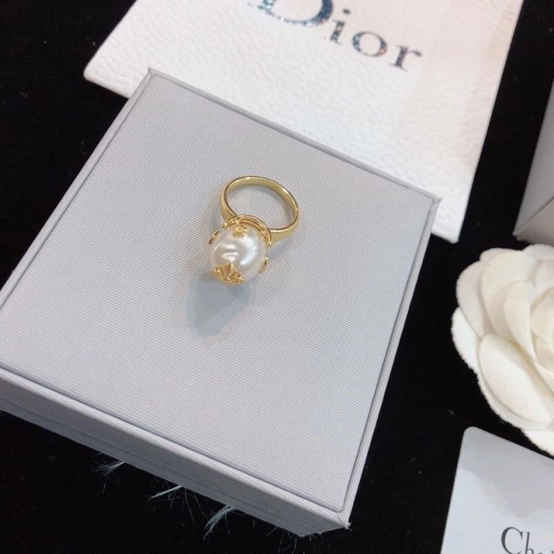 Stylish Christian Dior Rings 232937
