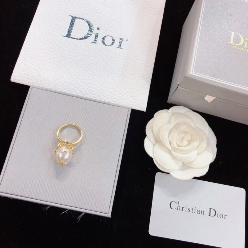 Stylish Christian Dior Rings 232937