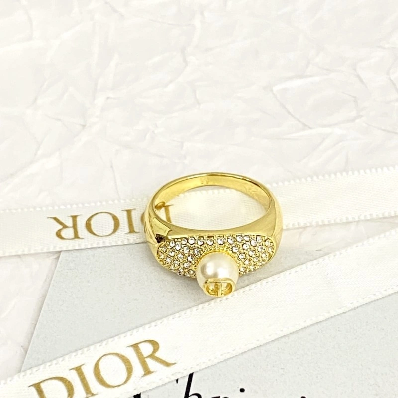 Comfortable Christian Dior Rings 232424