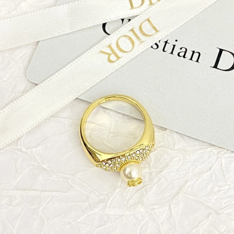 Comfortable Christian Dior Rings 232424