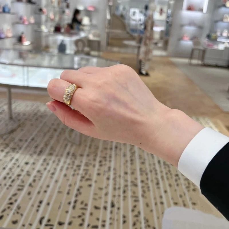 Comfortable Christian Dior Rings 232424