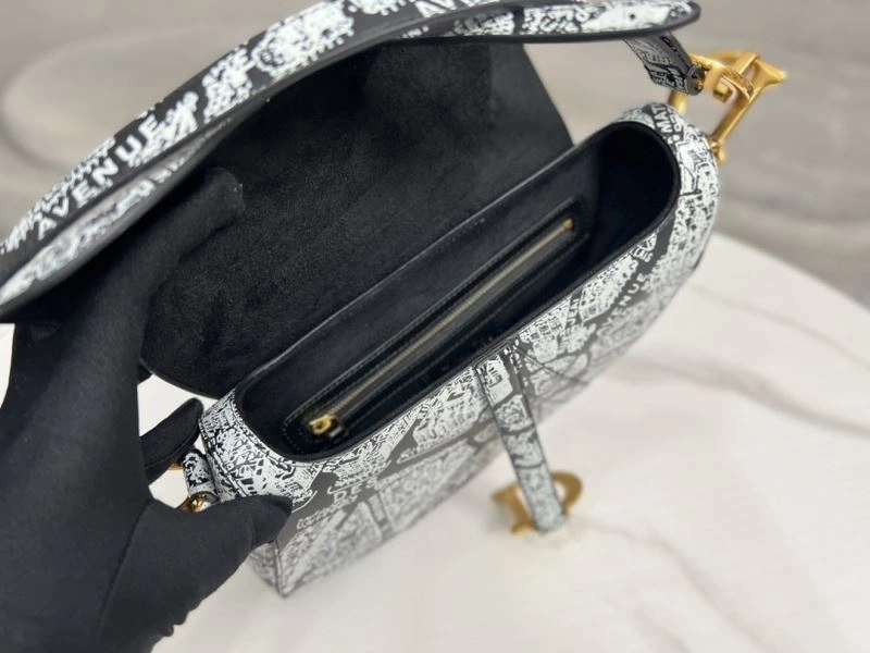 Chic Christian Dior Saddle Bags 75684