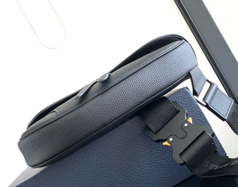 UrbanChic Christian Dior Saddle Bags 73998