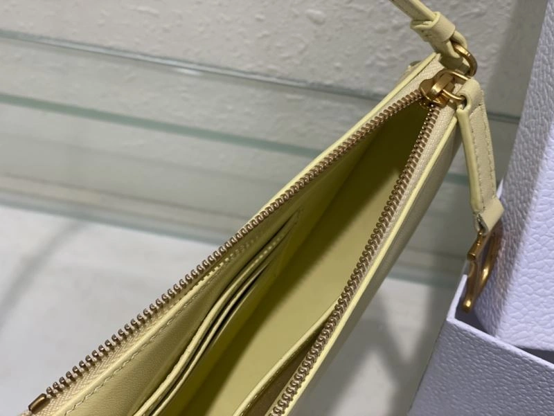 ModernLook Christian Dior Saddle Bags 70562