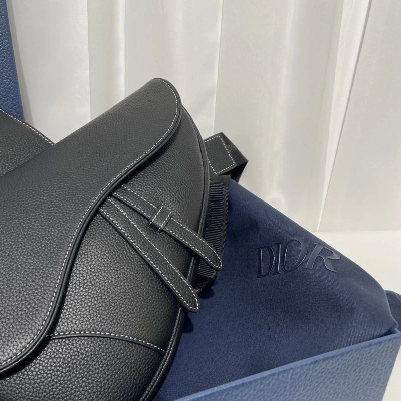 Sophisticated Christian Dior Saddle Bags 70544