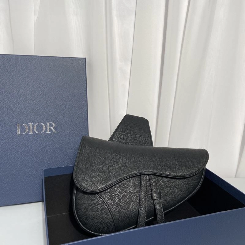 Elegant Christian Dior Saddle Bags 70534