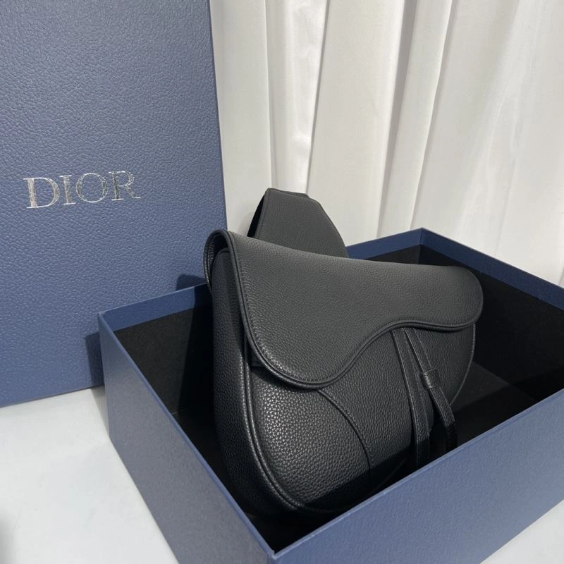Elegant Christian Dior Saddle Bags 70534