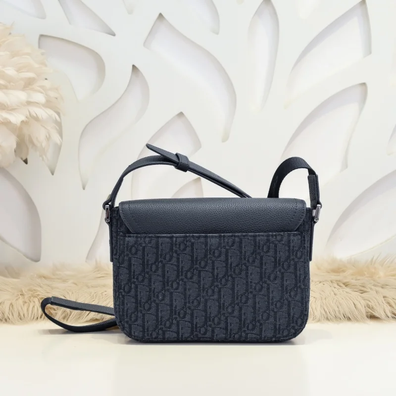Comfortable Christian Dior Saddle Bags 37704