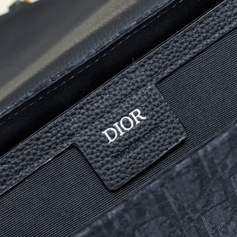Comfortable Christian Dior Saddle Bags 37704
