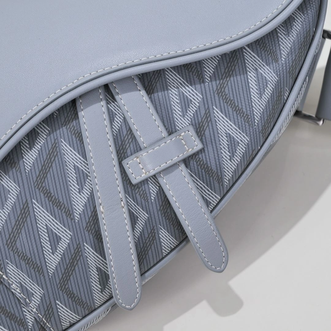 Christian Dior Saddle bags Comfortable 91190