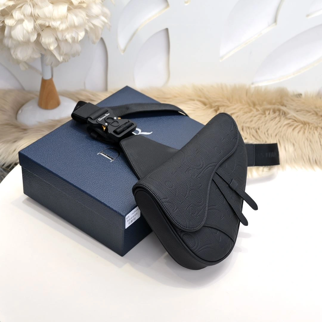 Tailored Christian Dior Saddle bags 91184