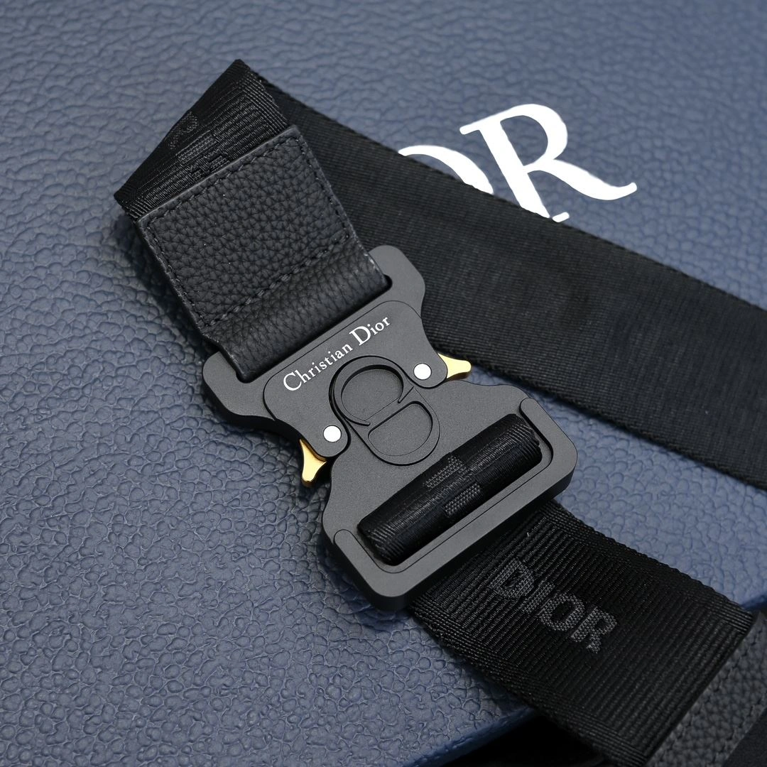Tailored Christian Dior Saddle bags 91184