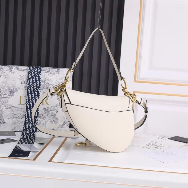 Sleek Christian Dior Saddle bags 87841
