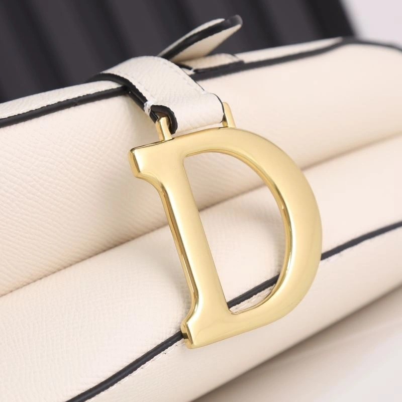 Sleek Christian Dior Saddle bags 87841
