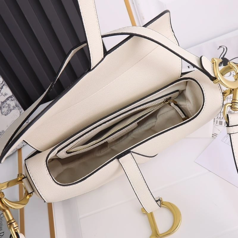 Sleek Christian Dior Saddle bags 87841