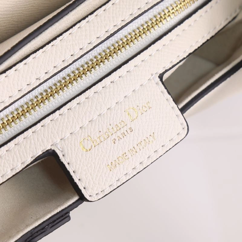 Sleek Christian Dior Saddle bags 87841