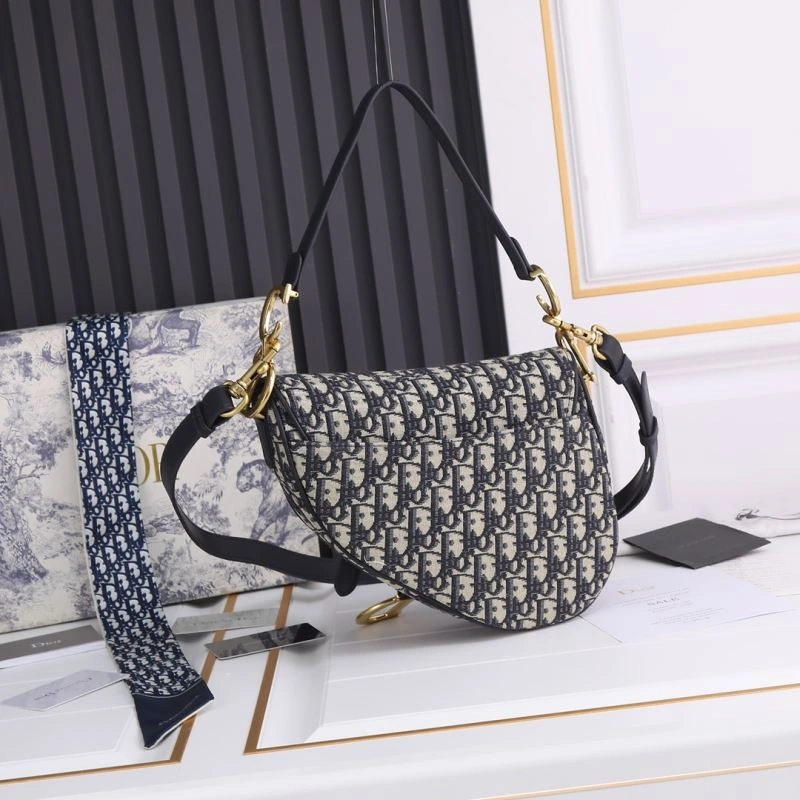 EyeCatching Christian Dior Saddle bags 87840