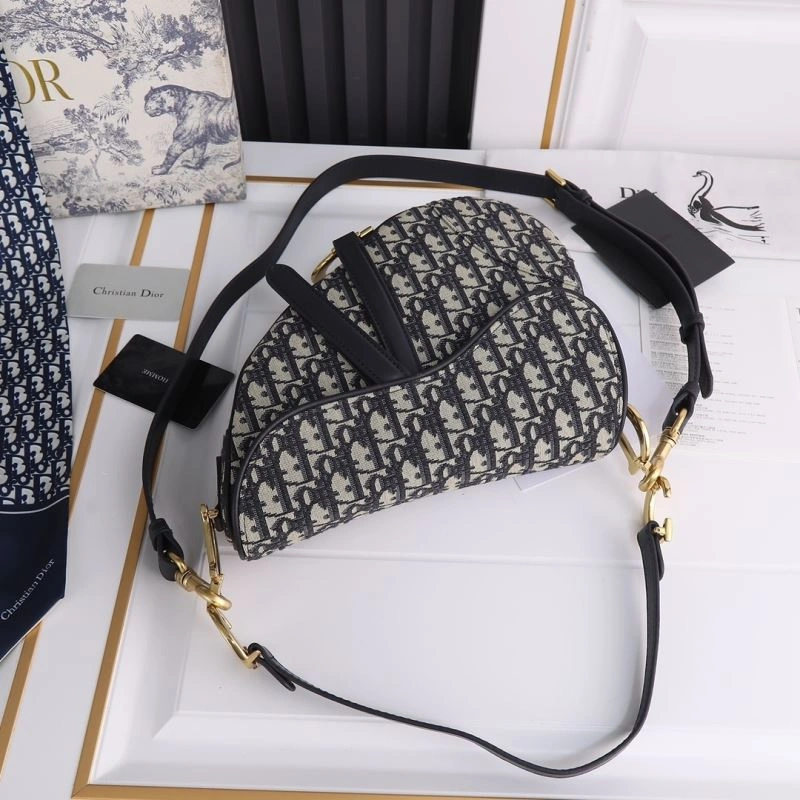 EyeCatching Christian Dior Saddle bags 87840
