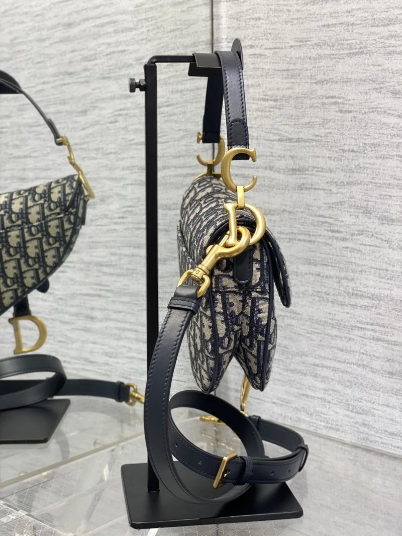 Bold Christian Dior Saddle bags 47243