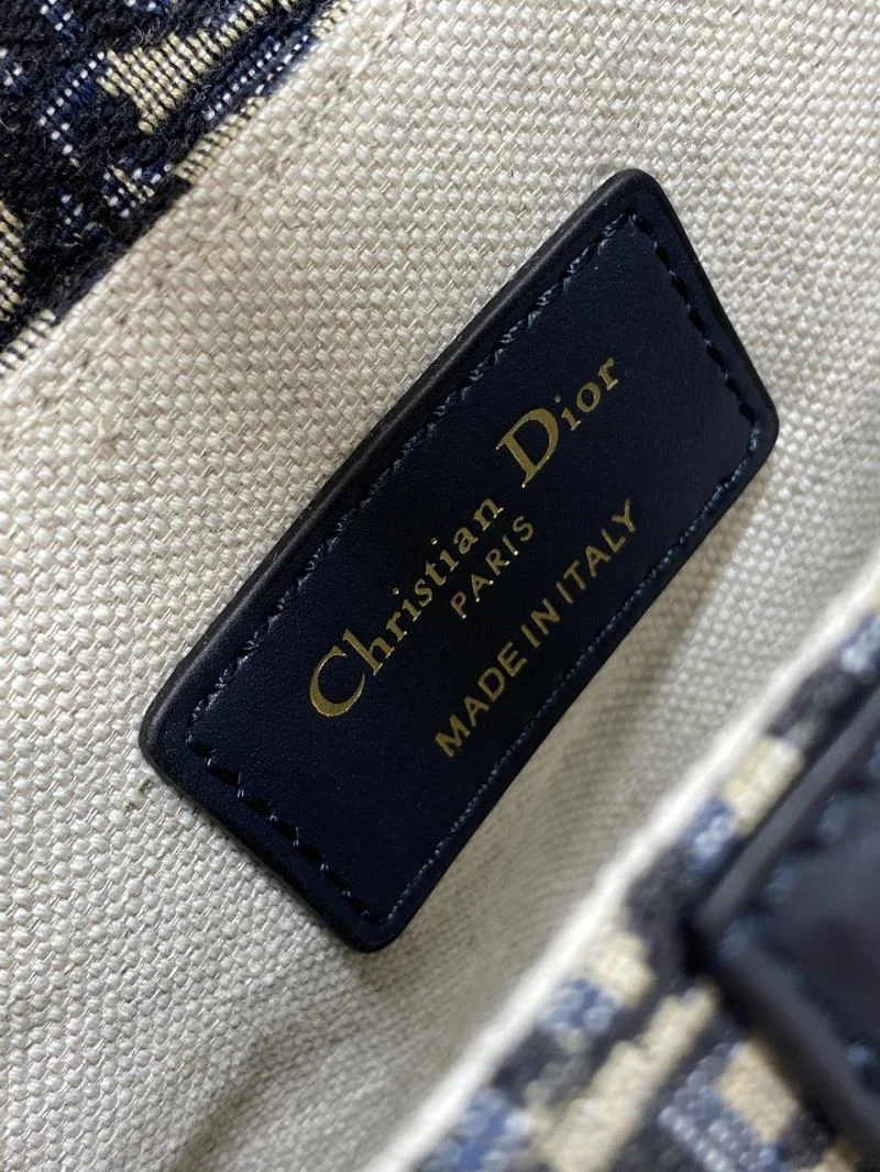 Bold Christian Dior Saddle bags 47243