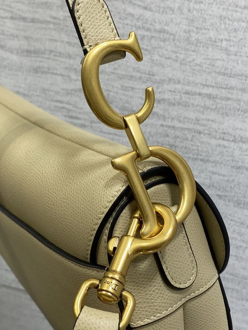 Sporty Christian Dior Saddle bags 47284