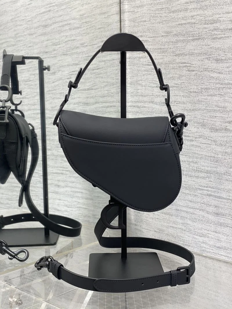 Christian Dior Saddle bags WellDesigned 47244