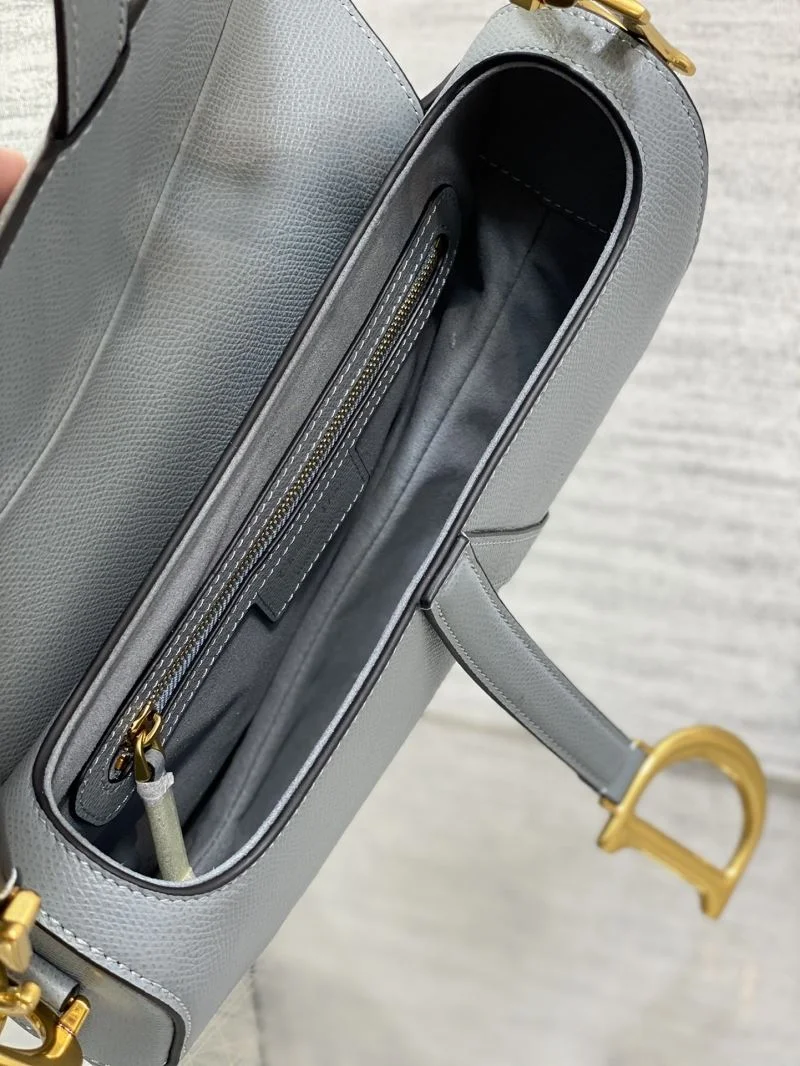 Minimalist Christian Dior Saddle bags 47273