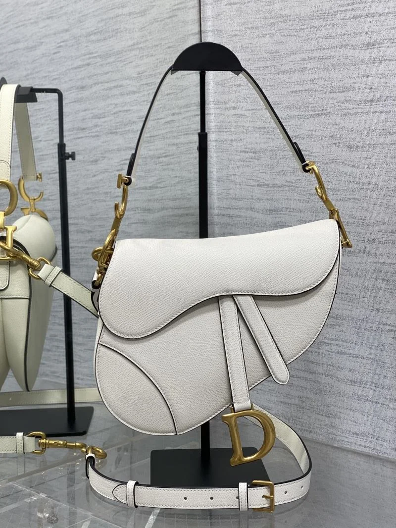 Versatile Christian Dior Saddle bags 47233