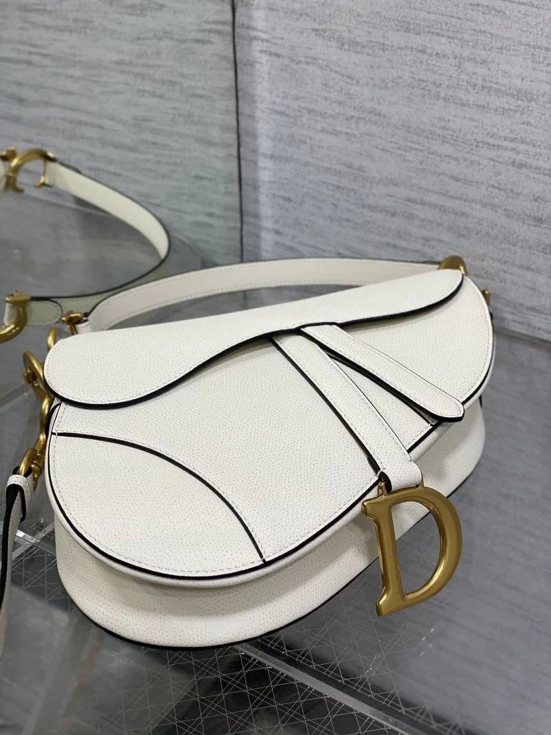 Versatile Christian Dior Saddle bags 47233