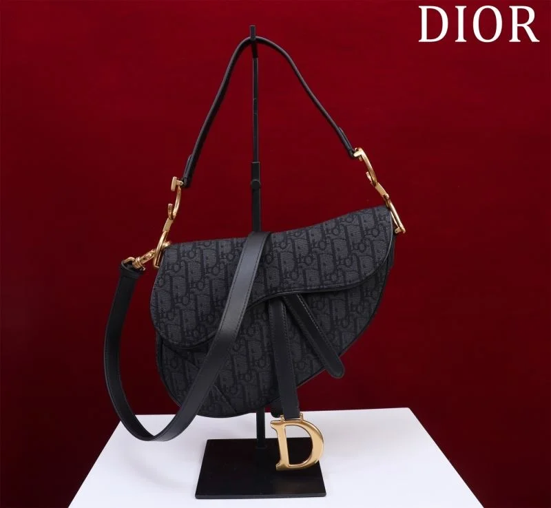 Christian Dior Saddle bags Comfortable 47251