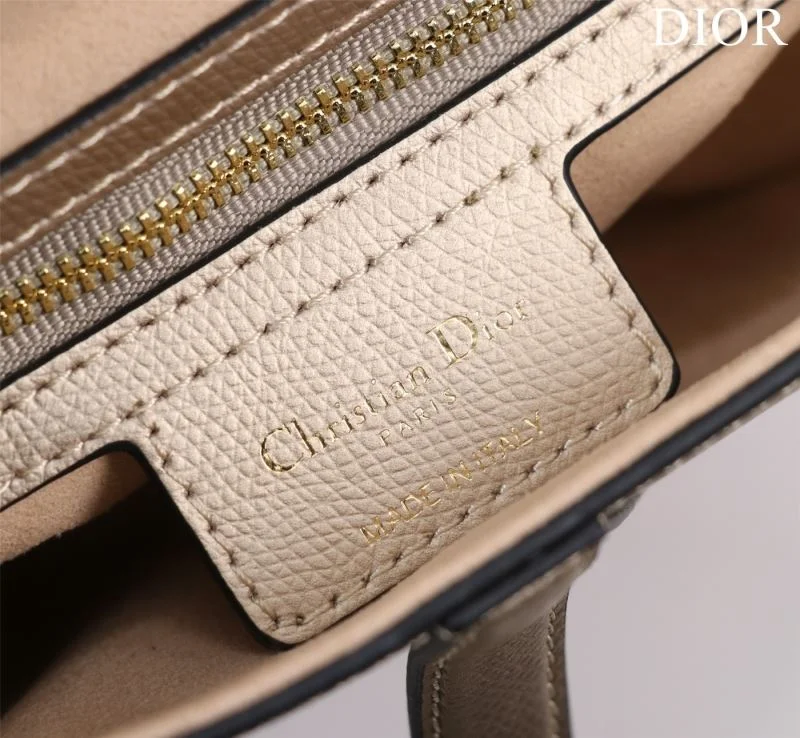 FashionForward Christian Dior Saddle bags 47226