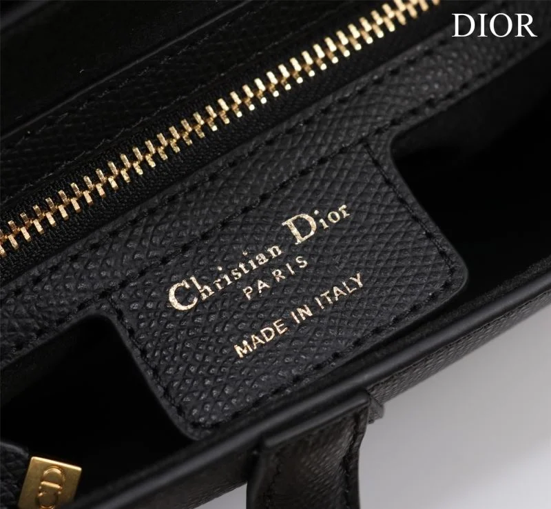 Christian Dior Saddle bags Minimalist 47210