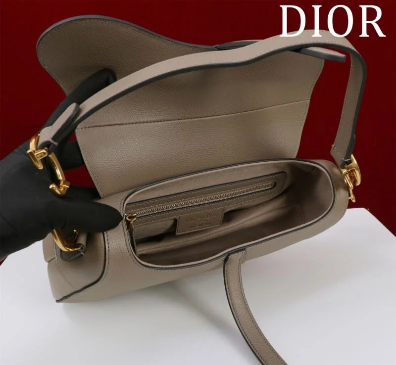 Reliable Christian Dior Saddle bags 47196