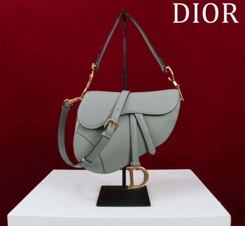 Fashionable Christian Dior Saddle bags 47197
