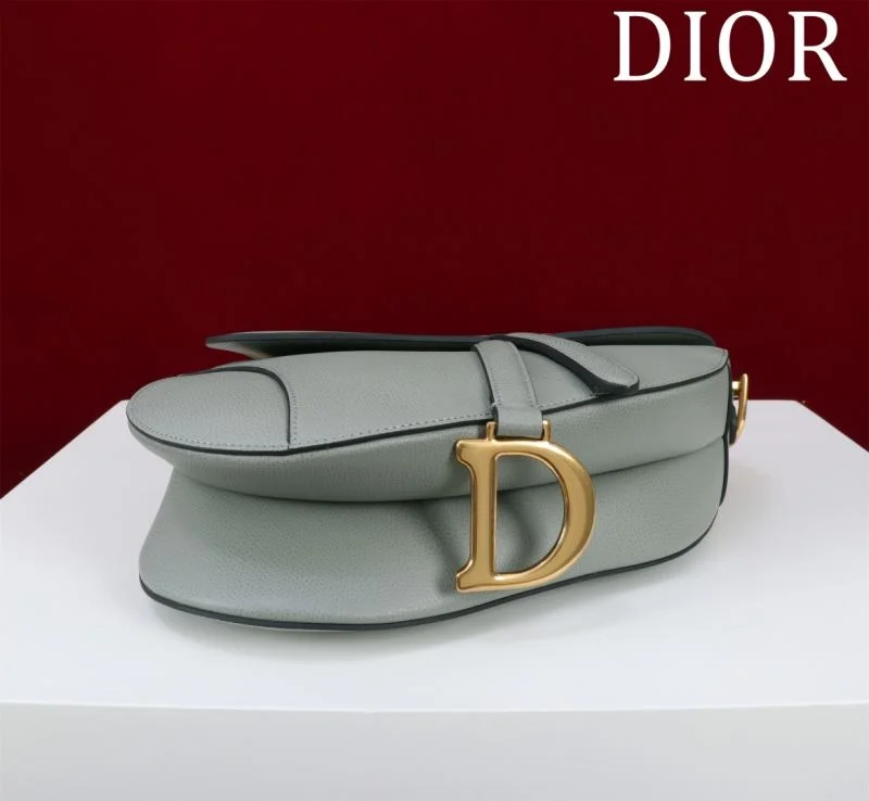 Fashionable Christian Dior Saddle bags 47197