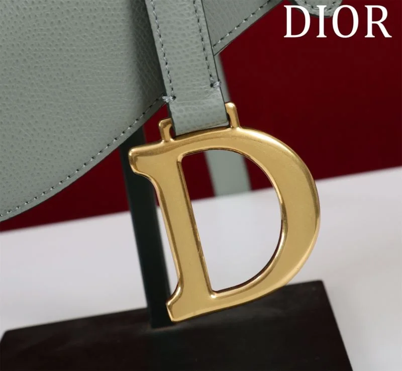 Fashionable Christian Dior Saddle bags 47197