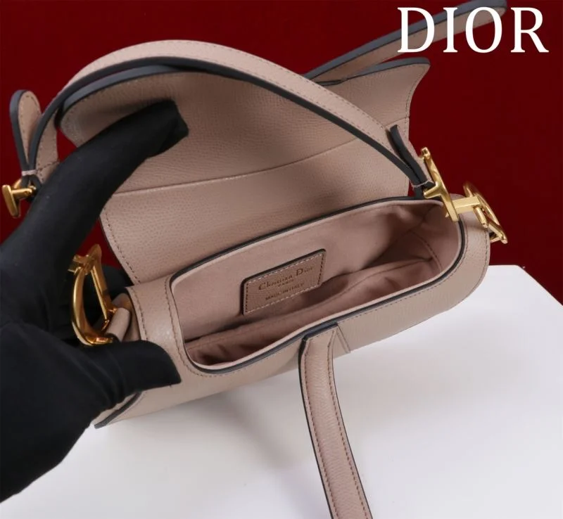 Fashionable Christian Dior Saddle bags 47193