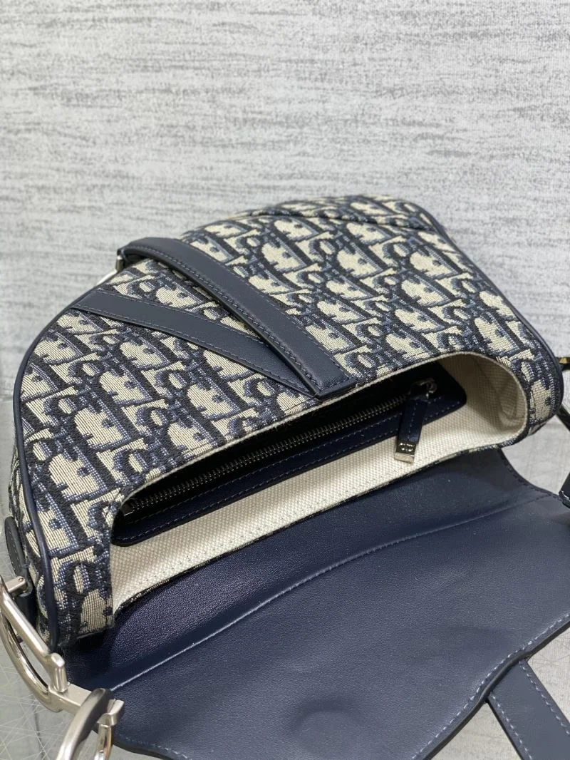 Christian Dior Saddle bags Durable 47181
