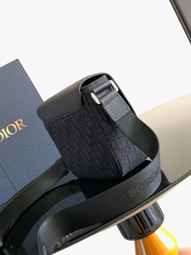 Christian Dior Saddle bags ModernLook 47179